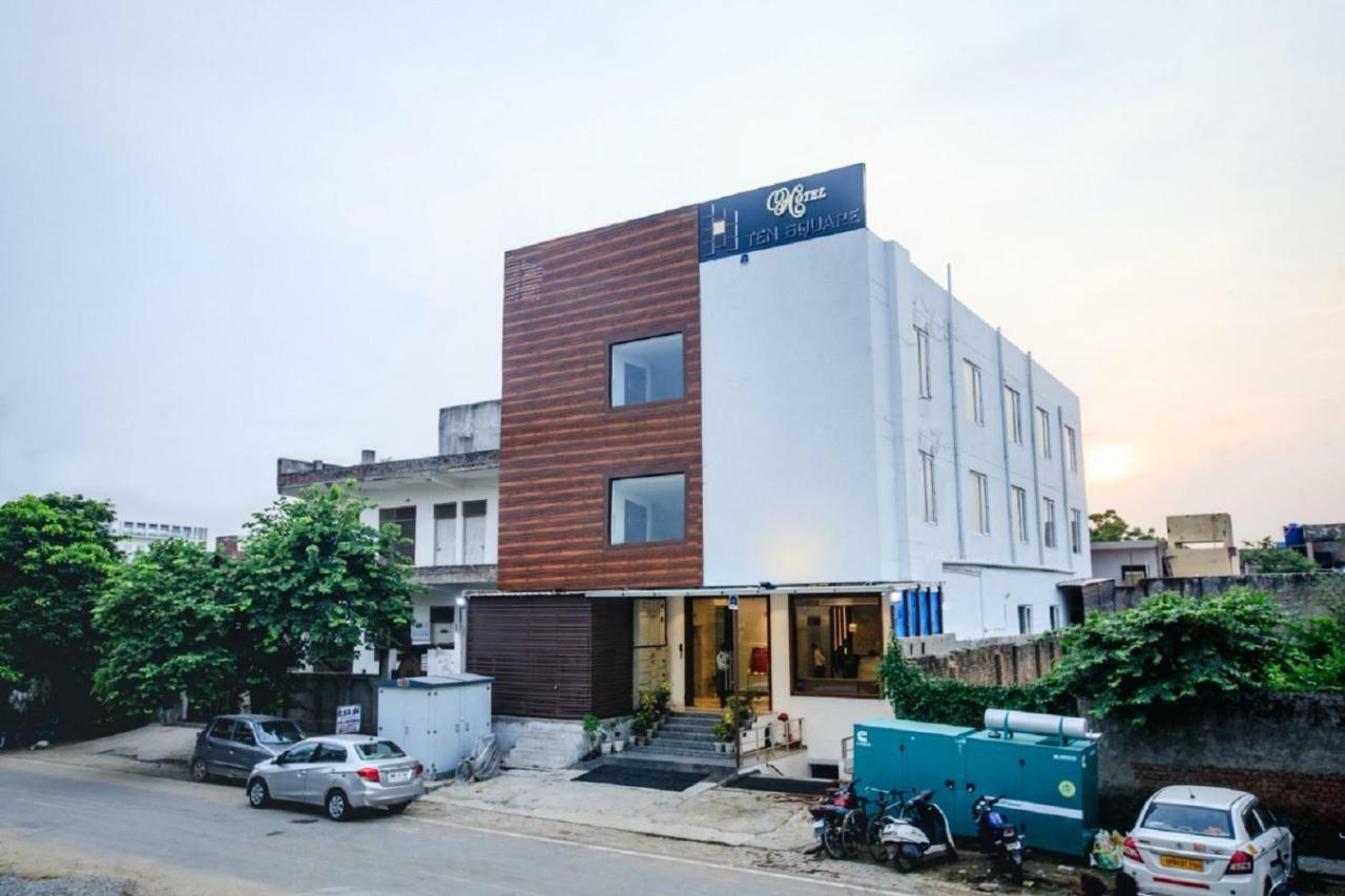 Hotel Square, India 3*